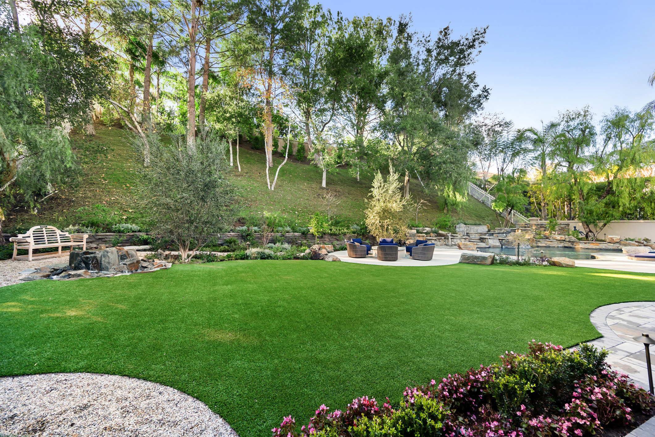 When to Start Lawn Mowing in Detroit Lakes MN